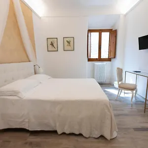 https://lc41-suites.it-tuscanyhotel.com